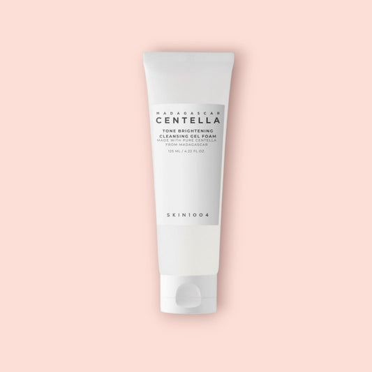 Centella - منظف جل رغوي لتفتيح البشرة